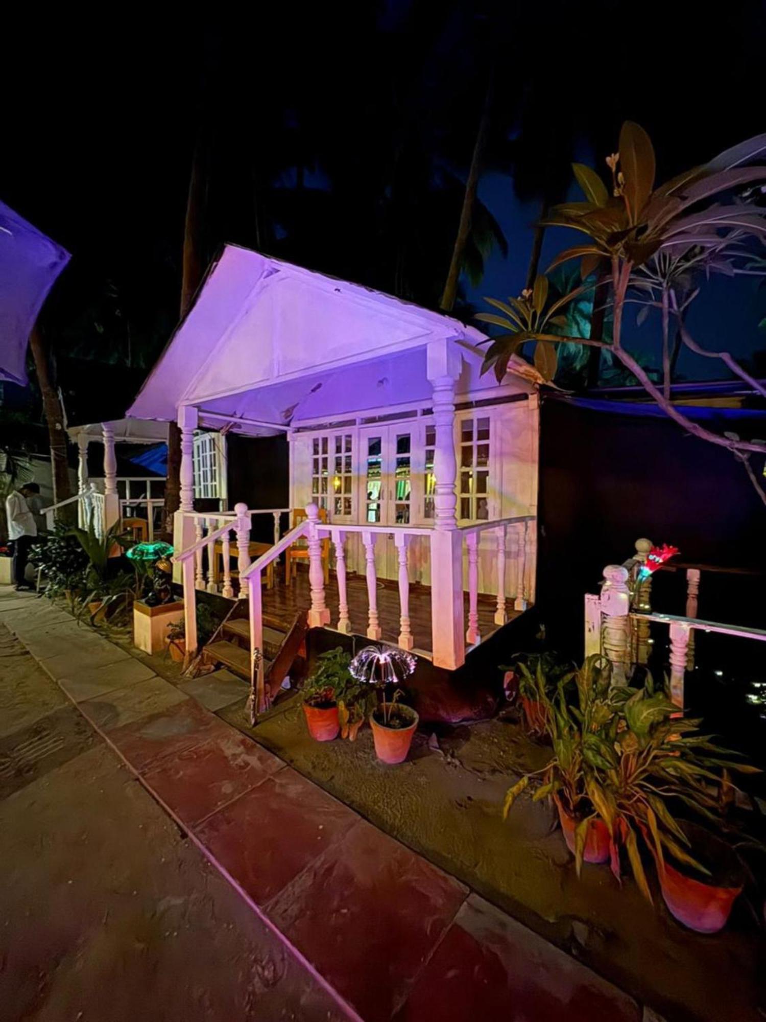 Hotel The Charming Nights Palolem Esterno foto
