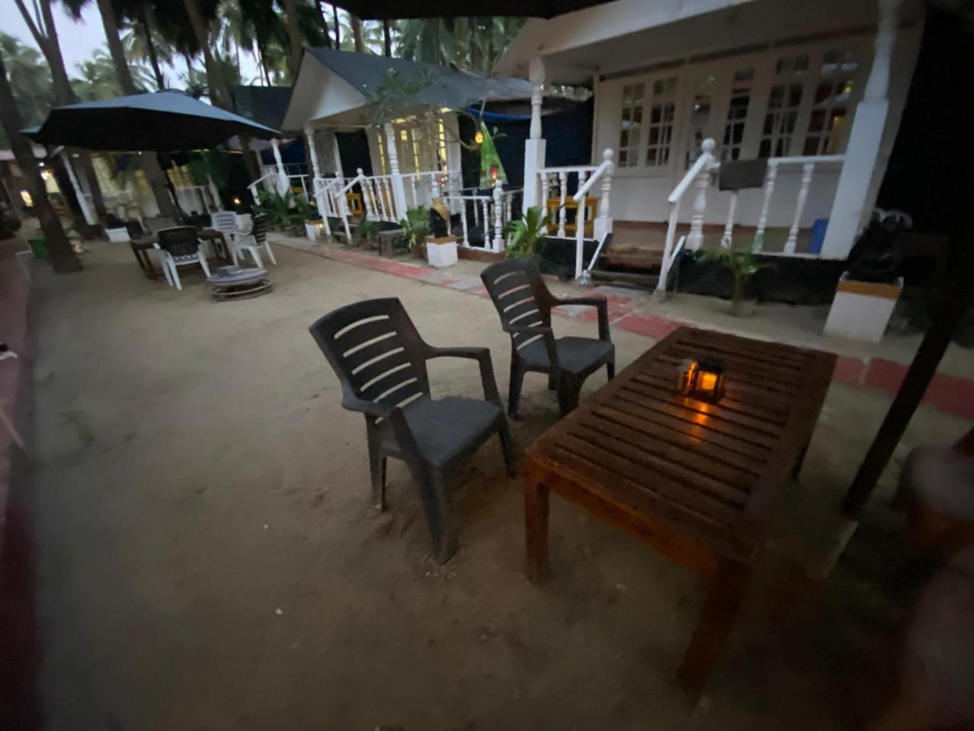 Hotel The Charming Nights Palolem Esterno foto