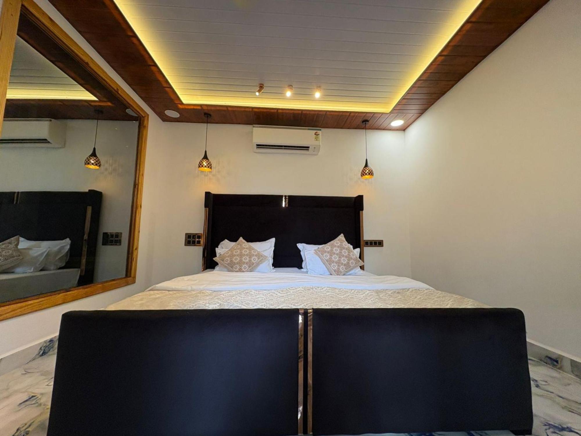 Hotel The Charming Nights Palolem Esterno foto