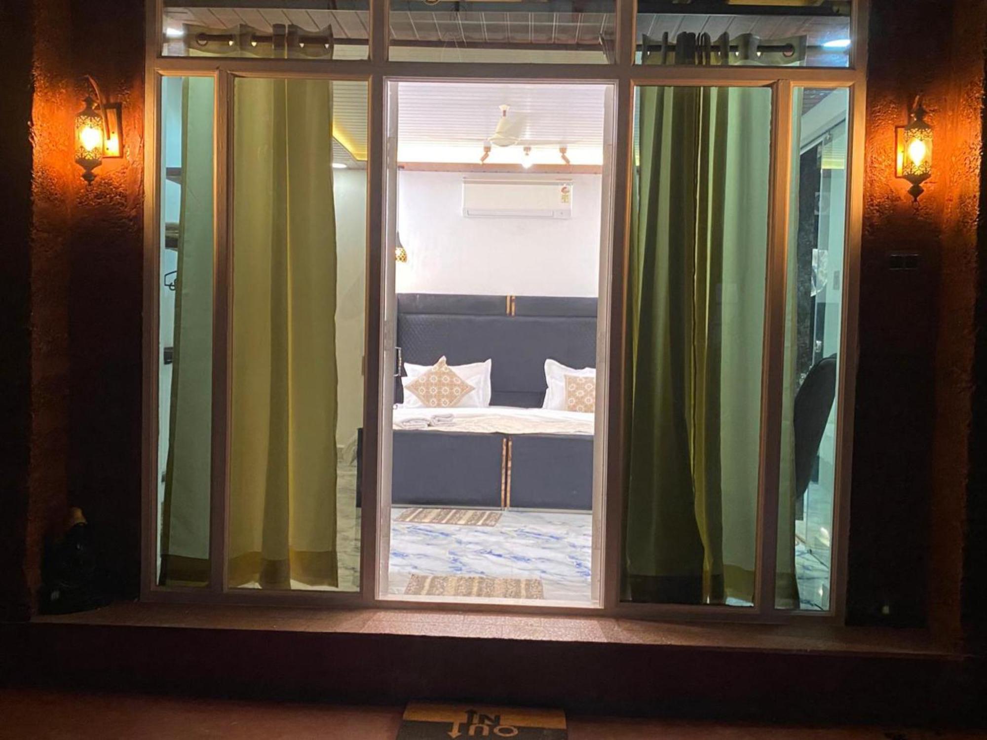 Hotel The Charming Nights Palolem Esterno foto